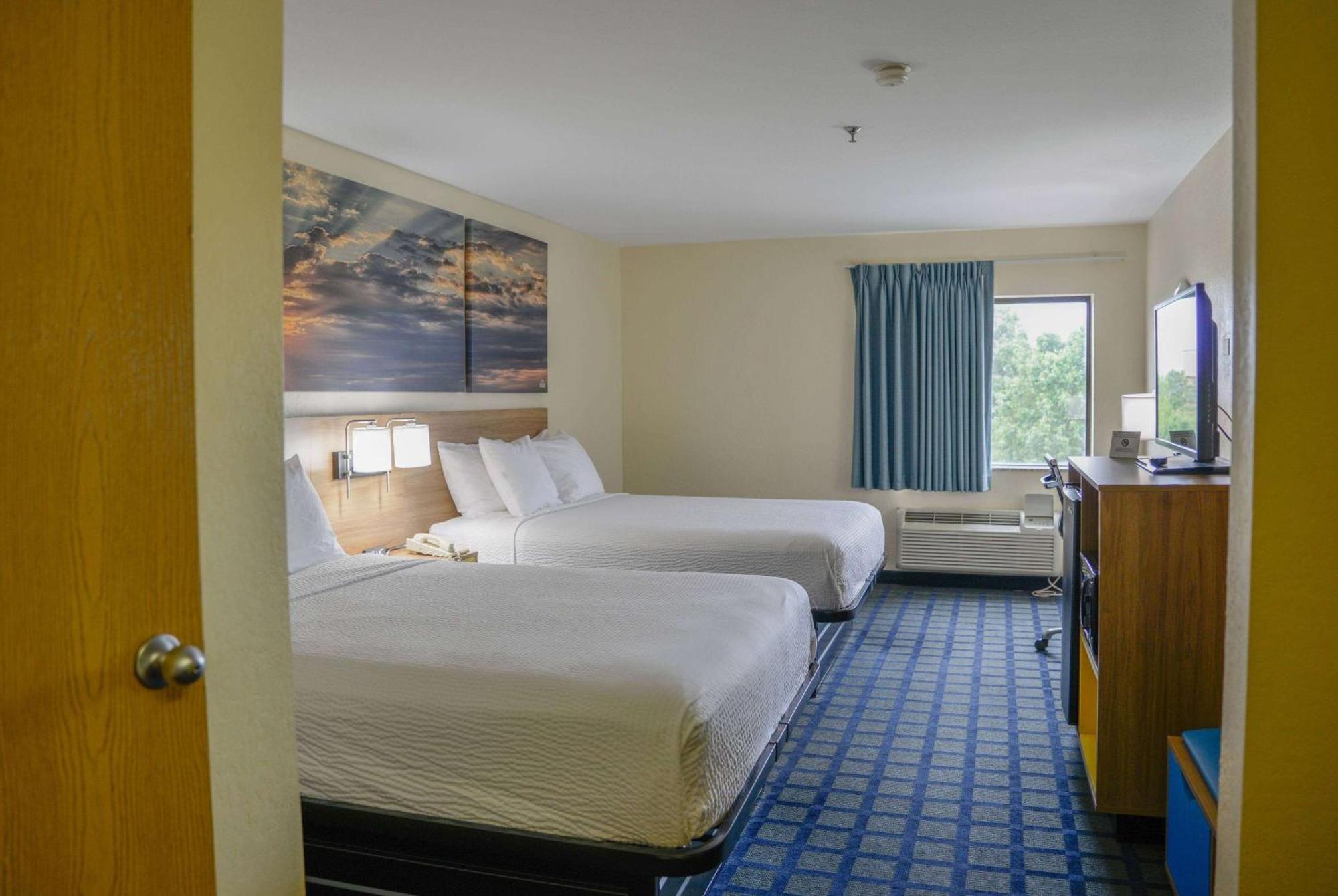 Days Inn By Wyndham Mount Vernon Esterno foto